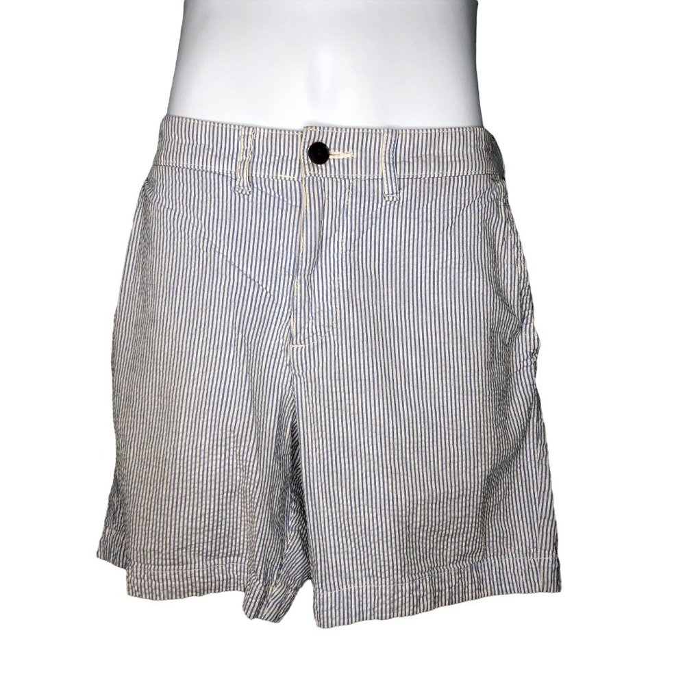 Abercrombie & Fitch size 31 white/blue striped shorts